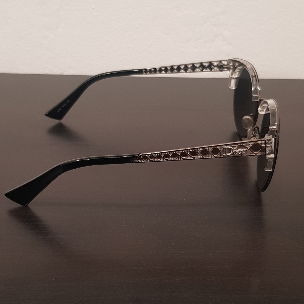 Dior Sunglasses - Picture 4 of 5